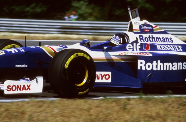 Hungaroring, Budapest, Hungary. 9-11 August 1996. Damon Hill (Williams FW18 Renault) 2nd position. Ref-96 HUN 12. World Copyright - LAT Photographic.