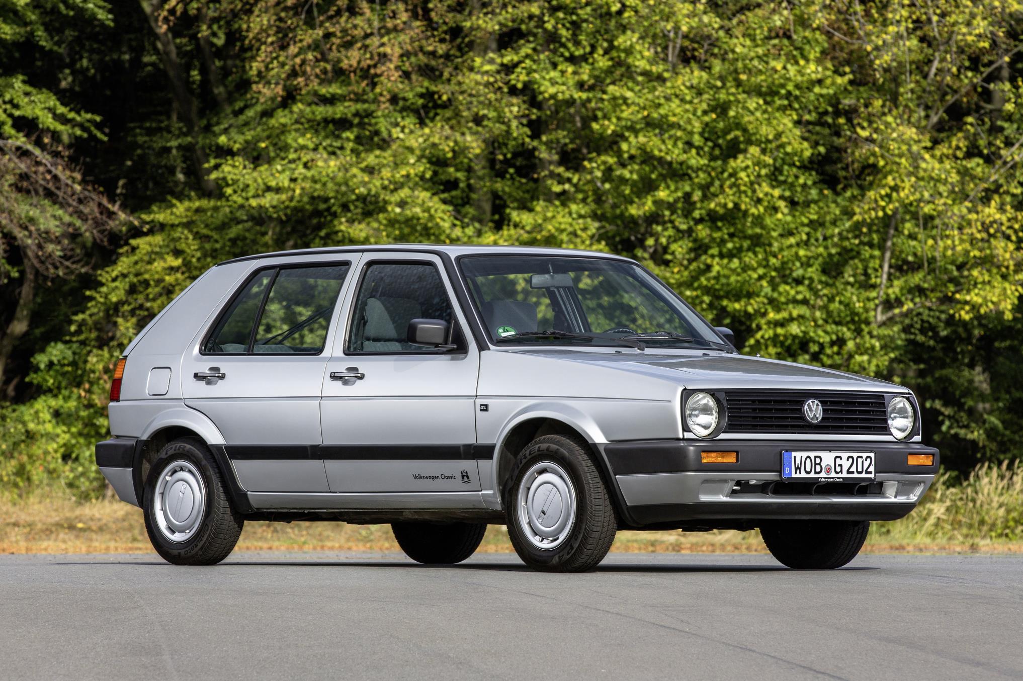 Countdown To New Golf In November 2016 Continues With Golf Mk2