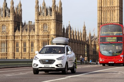 A STREETCAR NAMED HYUNDAI To celebrate ten years of Hyundai Motor UK, the car manufacturer is embarking on a drive with a difference High Wycombe, 29 September 2015 - A Streetcar Named Hyundai is a world first initiative from Hyundai Motor UK that involves driving, photographing and filming over 2,000 miles of central London’s streets as defined by the world-famous cabbie ‘Knowledge’. The drive will be undertaken in the Hyundai ix35 Fuel Cell - a car that emits nothing but water and is the world’s first commercially-available hydrogen fuel cell car - and it will create the first ever single mosaic image of up to 650,000 street pictures, and a 200.5 second time lapse video of the whole journey. This will mark Hyundai’s journey from 2005. The 50-day drive in the zero-emission Fuel Cell car, mapped out with the Ordnance Survey team who delivered the Olympic torch route, will be completed by some well-known names and employees of Hyundai Motor UK. It launches on 29th September and runs to 19th November 2015. More information can be found at www.astreetcarnamedhyundai.com. Hyundai is creating entirely new software to capture the drive. This software will control the camera shutter, based on the car’s speed, distance travelled and angle of travel to capture the entire journey photographically. The camera will take pictures every 6-7 metres delivering an estimated 650,000 images - that’s 8,000,000MB of data. The images will be woven into a world-first photo mosaic and a time lapse video. A bespoke software engine will also sequence, align and blend the images in real time creating a continuous image that will be available online at the end of the challenge. The final eight x two metre mosaic image will be exhibited to the public in London’s City Hall after the challenge has been completed. Matthew Pencharz, Deputy Mayor for Environment and Energy, said: “I am thrilled with Hyundai’s progress in bringing fuel cell vehicles to the stre
